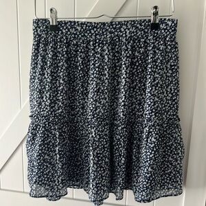 EUC J Crew skirt with ruffle XS/S